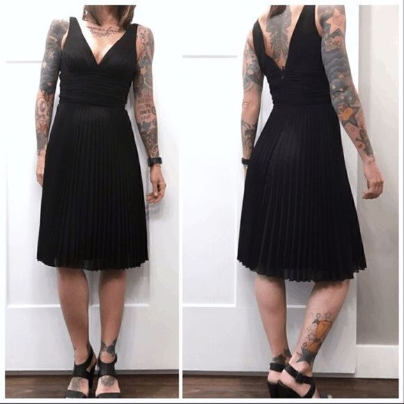 🖤 LAUNDRY BY SHELLI SEGAL Black Chiffon Sleeveless Pleated Dress SIZE 4 NWT - Picture 12 of 13